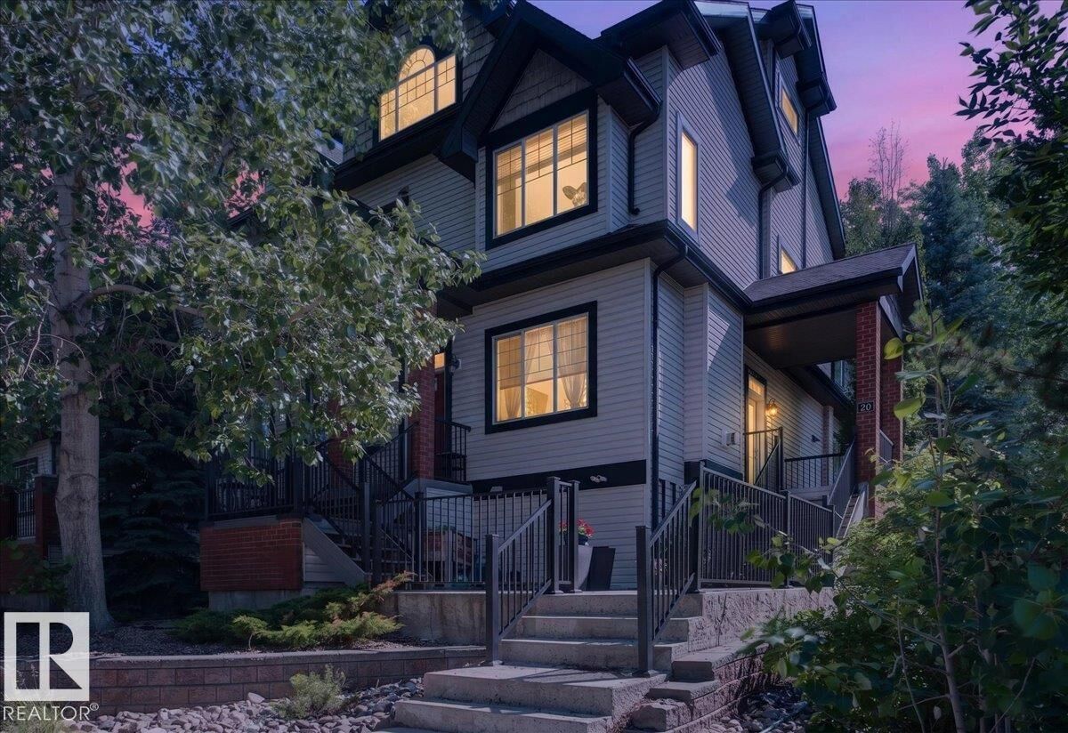 Photo de la propriété: 4821 Terwillegar Common NW 20 AB T6R 0C5