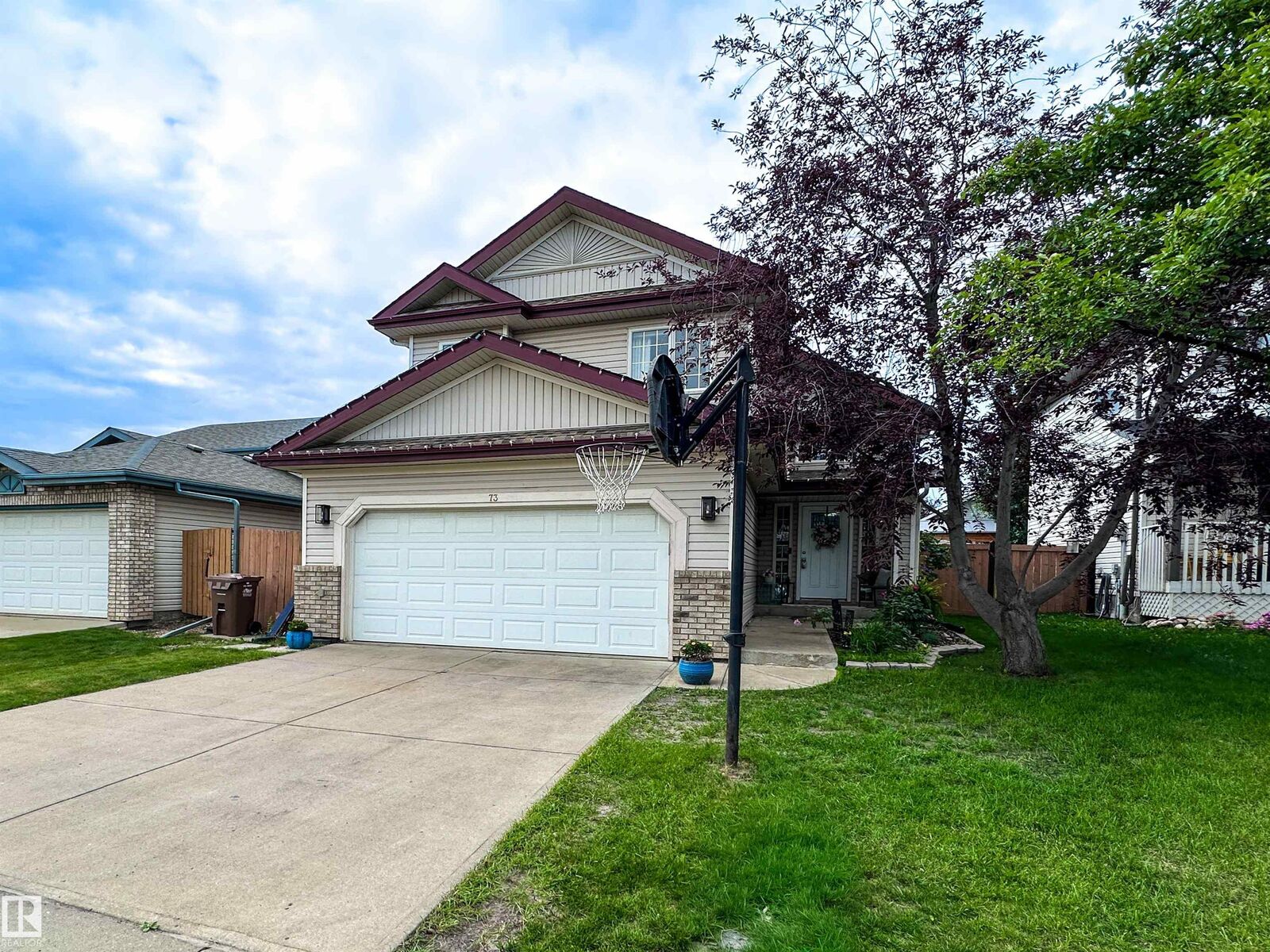 Property Photo:  73 Newmarket Way  AB T8N 7B8 