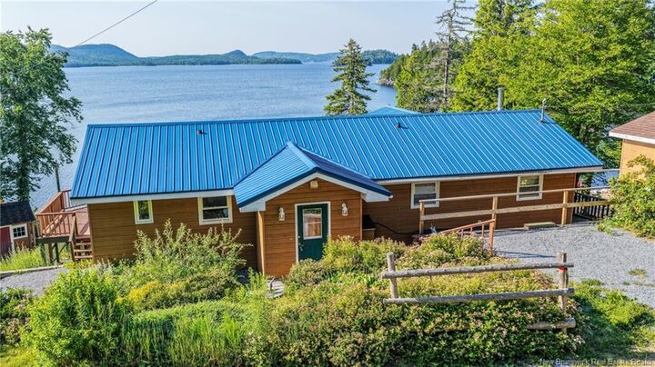 28 Eel Cove Road — photo 1