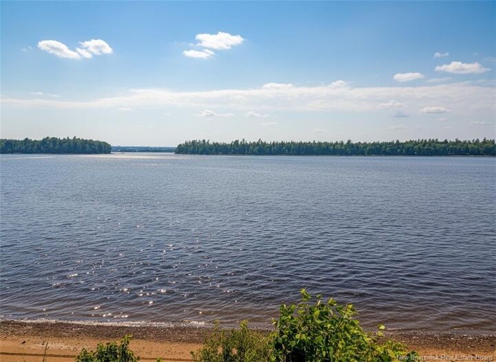 Property Photo:  98 Islandview Drive  NB E1N 6B4 