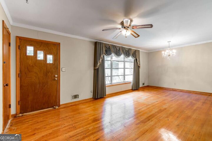 Property Photo:  3057 Thrasher Circle  GA 30032 