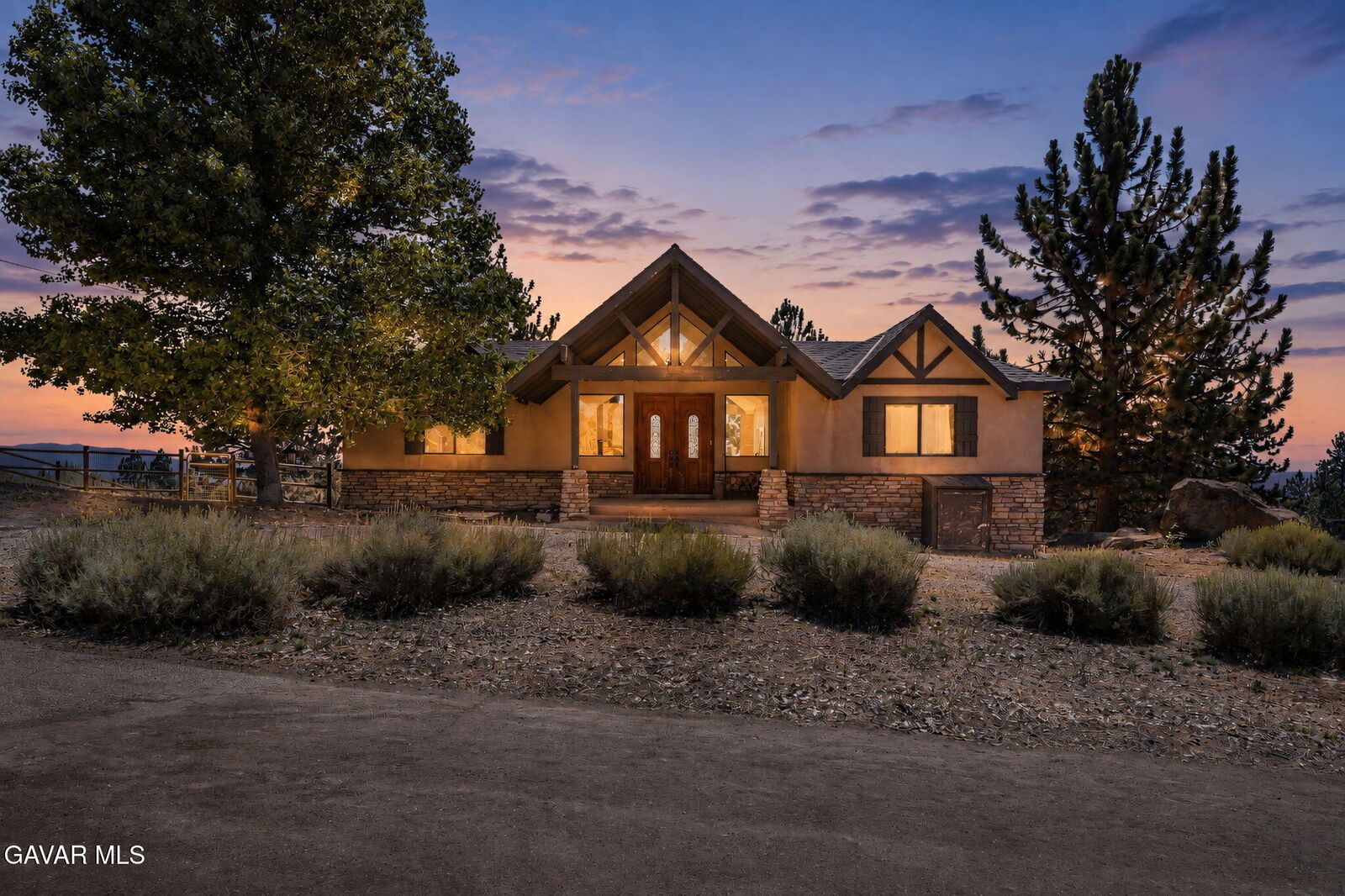 Property Photo: 25620 High Rock Court CA 93561