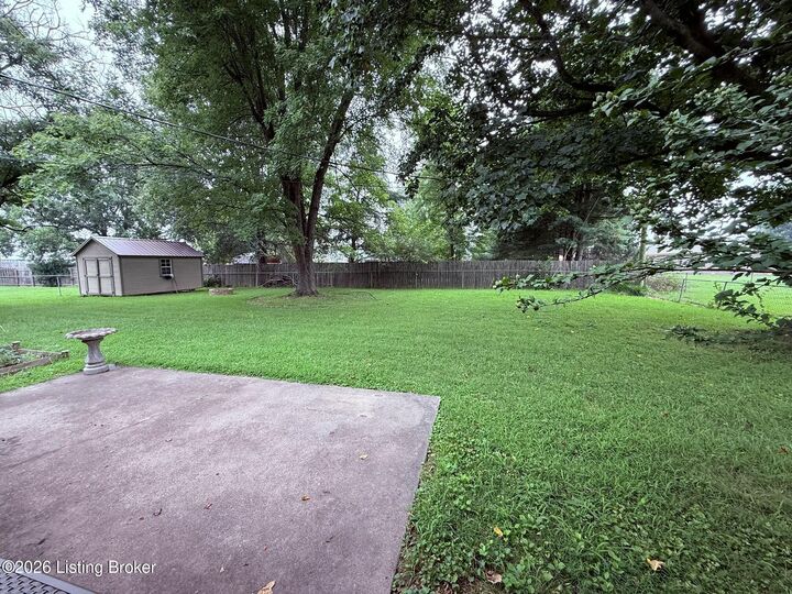 Property Photo: 148 Primrose Dr KY 40047