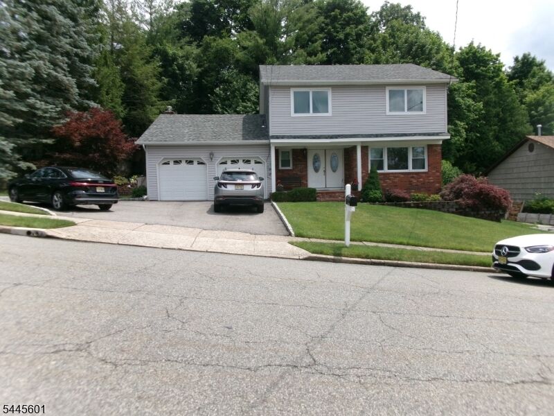 Property Photo:  12 Wolfe Dr  NJ 07465 