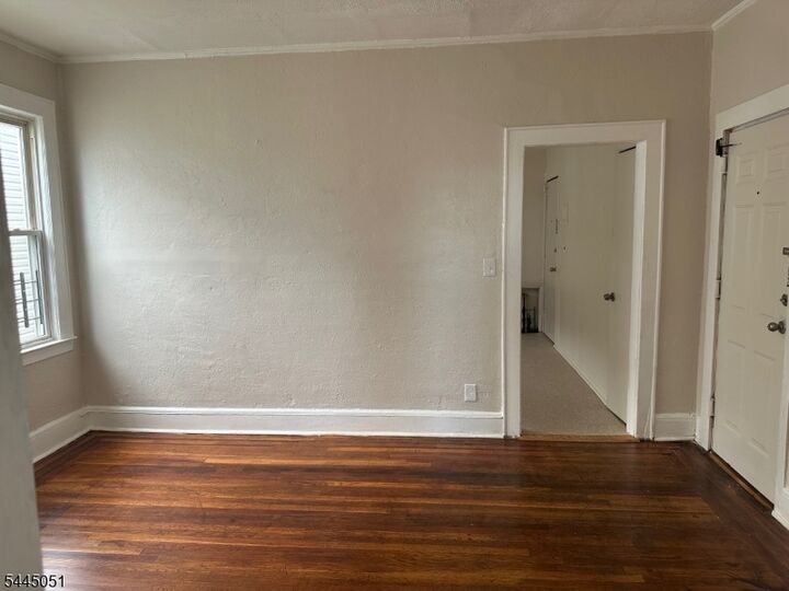 Property Photo: 31 Norman Rd 2L NJ 07106