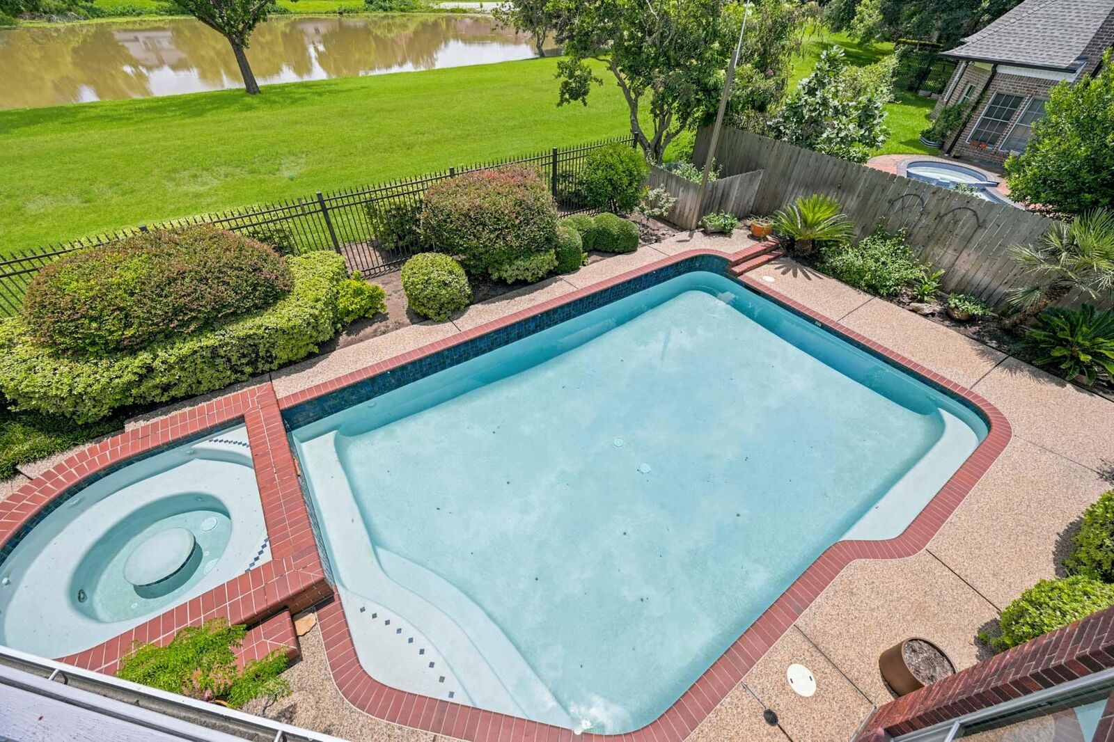 Property Photo:  3410 Crystal Creek Court  TX 77478 