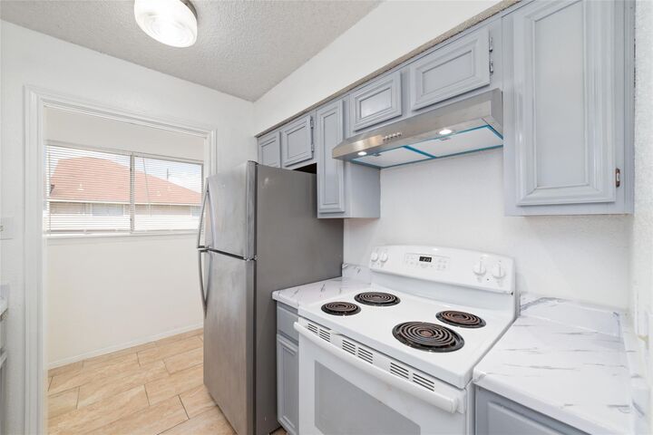 Property Photo:  1308 Brenda Lane, Unit C Lane 4  TX 77338 