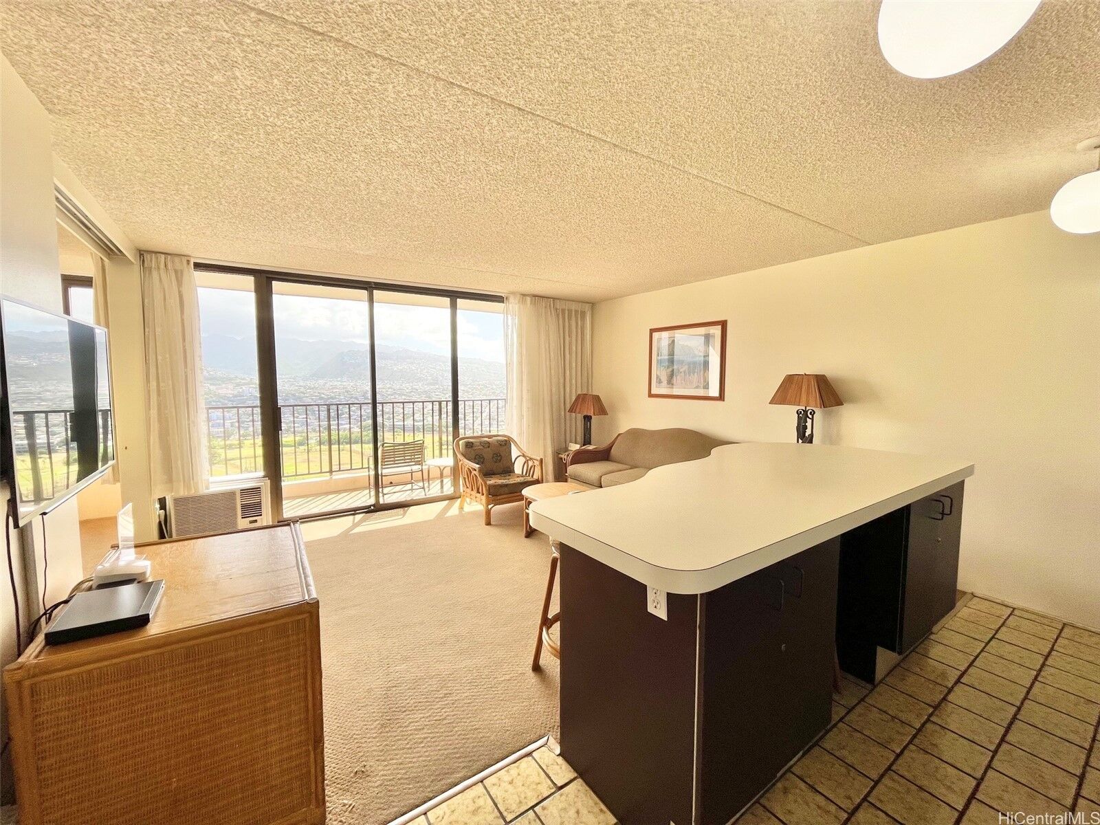 Property Photo: 201 Ohua Avenue T2-3609 HI 96815