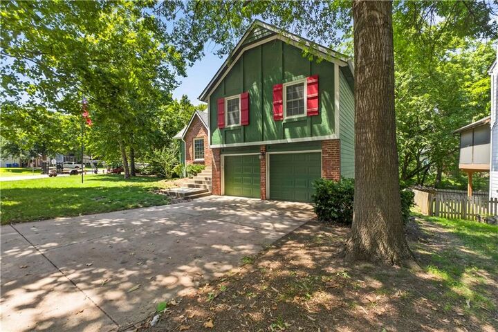 Property Photo:  15624 W 81st Street  KS 66219 