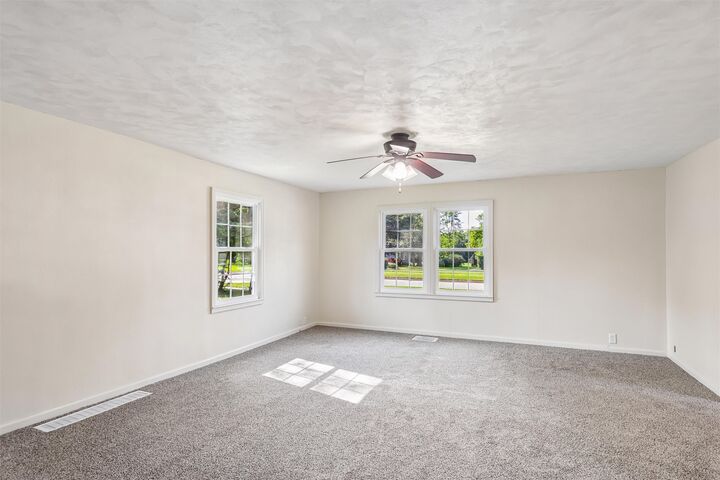 Property Photo:  1509 Jefferson Street  IA 50233 