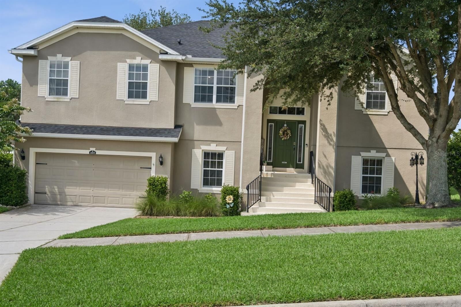 Property Photo: 1855 Mariposa Way FL 34711