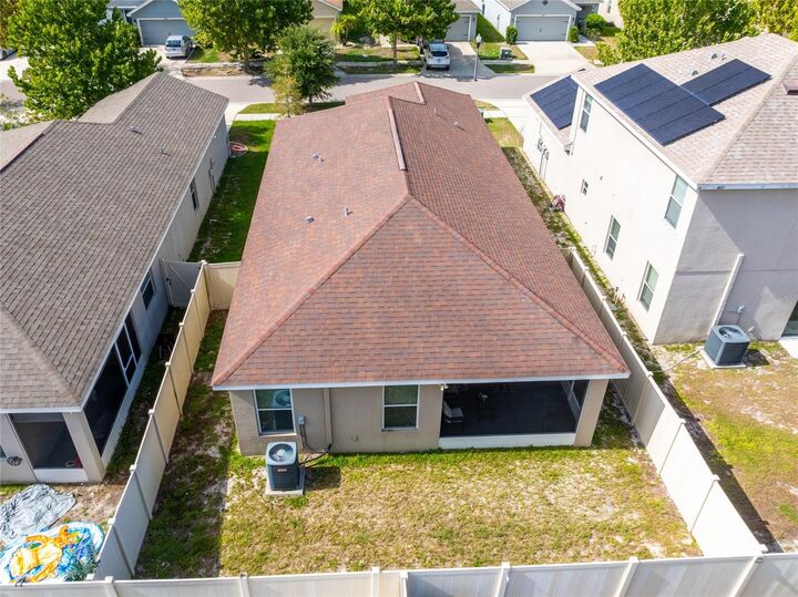 Property Photo:  7412 Indigo Oasis Court  FL 33534 