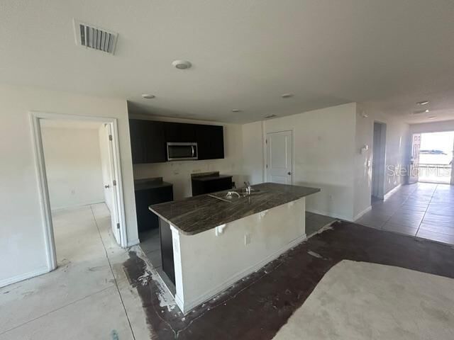 Property Photo:  24528 NW 7th Lane  FL 32669 