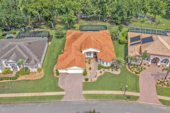Property Photo: 5151 Delacroix Drive FL 34604