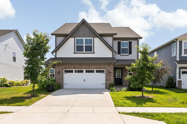 Property Photo:  17260 Hamby Avenue  IN 46062 