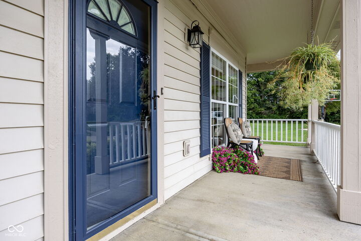Property Photo: 5404 Baltimore Court IN 46033