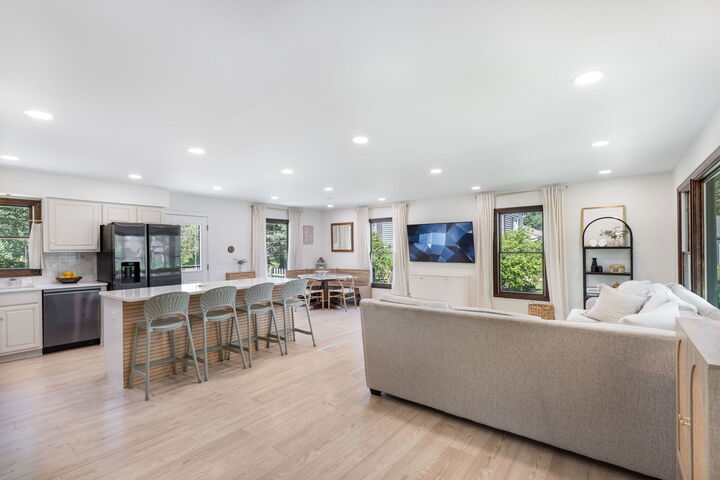 Property Photo: 1055 Cardinal Court IL 60510