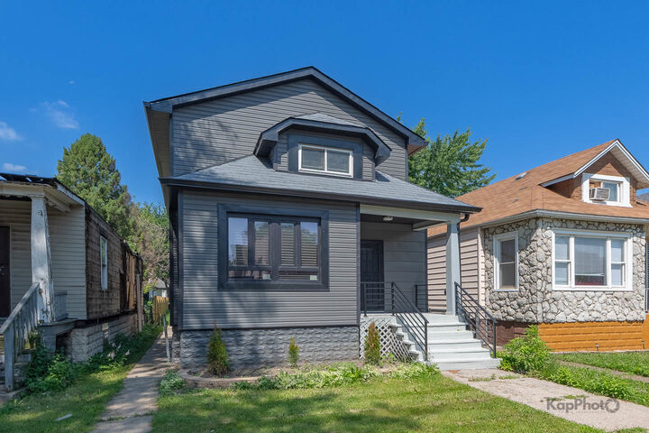 Property Photo: 5922 S Bishop Street IL 60636