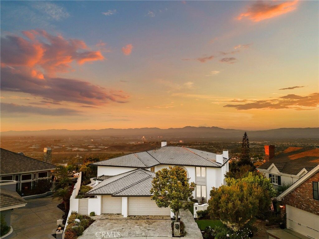 Property Photo:  17 Napoli  CA 92660 