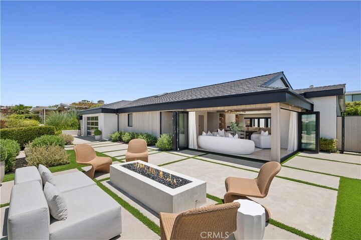 Property Photo:  1120 White Sails Way  CA 92625 