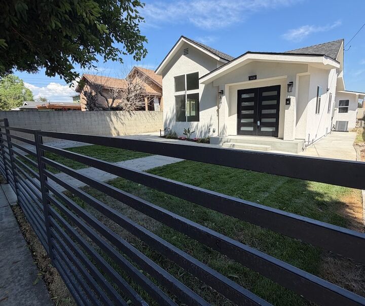 Property Photo:  1028 S Gage  CA 90023 