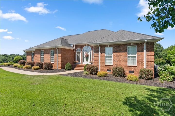 Property Photo: 1121 Beacon Light Road GA 30634