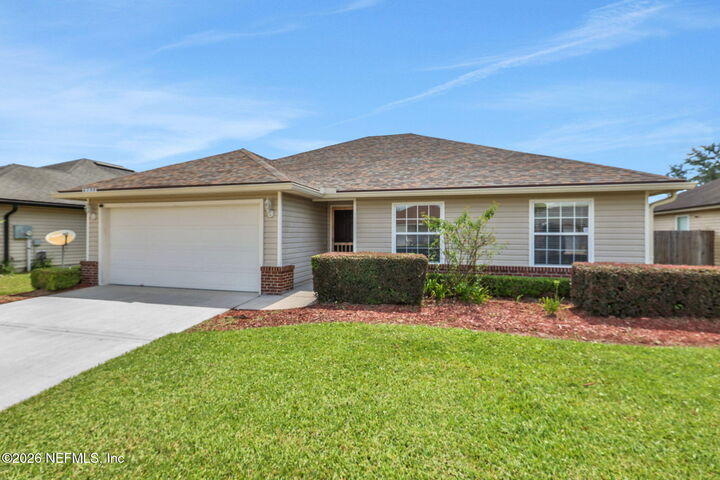 Property Photo: 6399 Silk Leaf Lane FL 32244