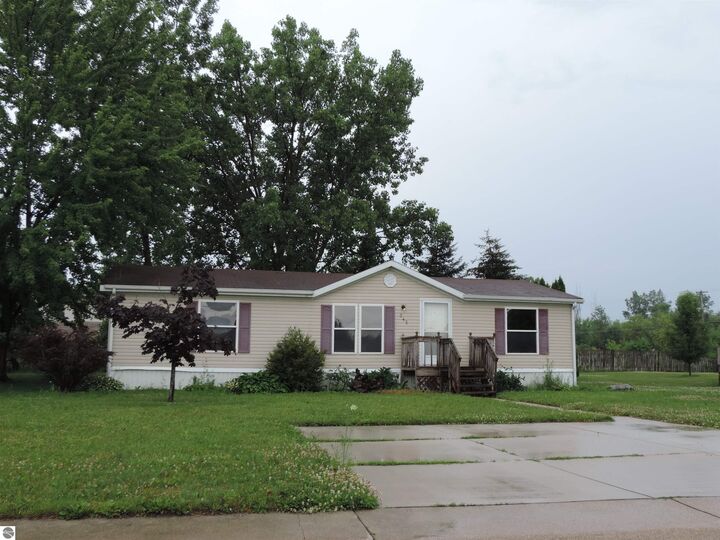 Property Photo:  5232 E Broadway Road Lot 345  MI 48858 
