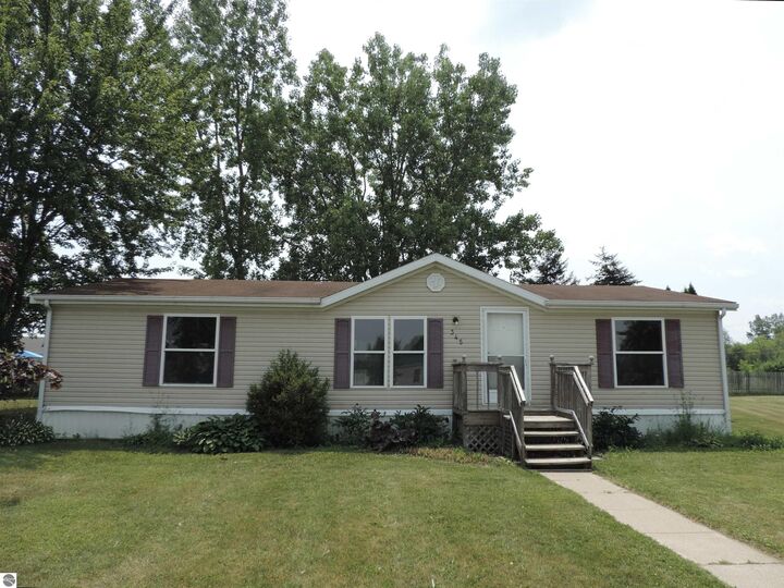 Property Photo:  5232 E Broadway Road Lot 345  MI 48858 