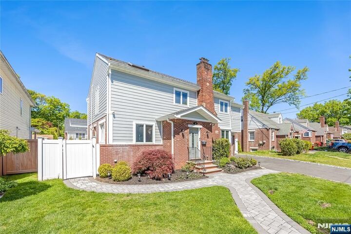 Property Photo:  30 Elm Street  NJ 07628 