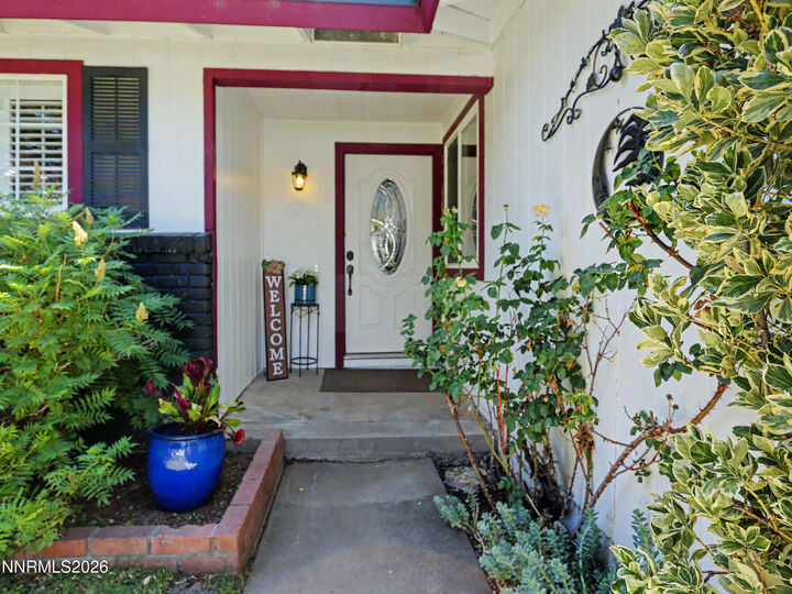 Property Photo: 1548 Wildrose Drive NV 89423