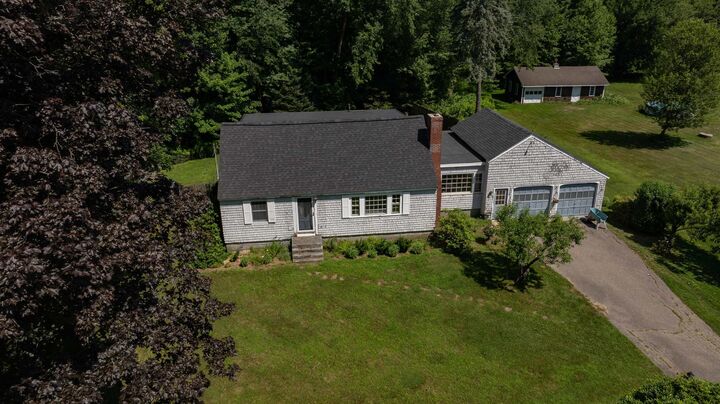 Property Photo: 6 Exeter Road NH 03848