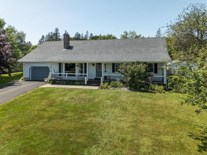 Property Photo:  31 Maple Drive  NS B5A 4T4 