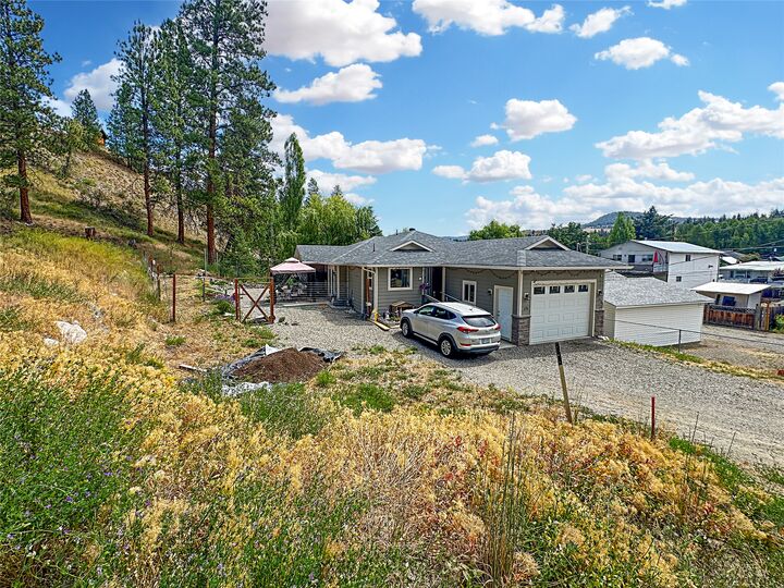 Property Photo: 175 Dollie Street BC V0X 1W0