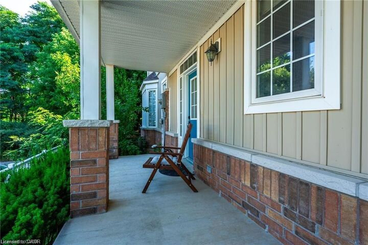 Property Photo: 21 Diana Avenue 45 ON N3T 0G7