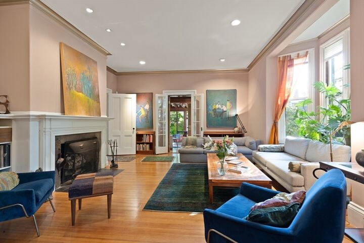 Property Photo:  32 Hawthorn St 1  MA 02138 