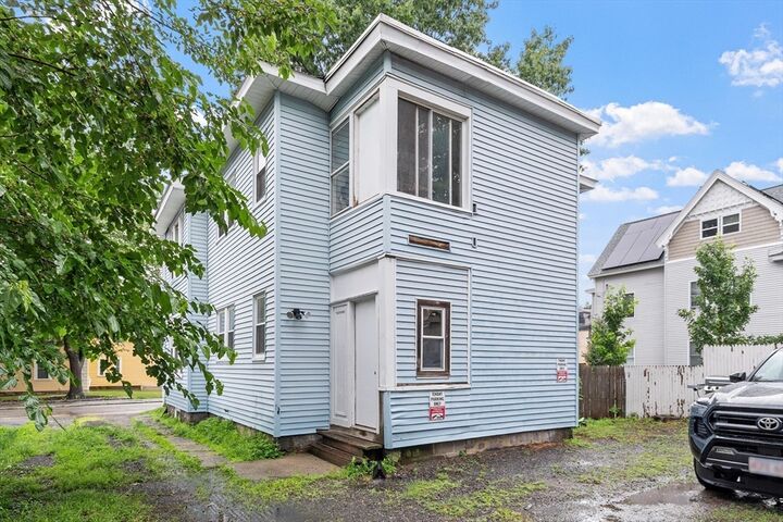 Property Photo:  143 Highland Ave  MA 01420 