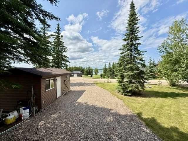 Property Photo: 724 Spruce Street SK S0M 1A0