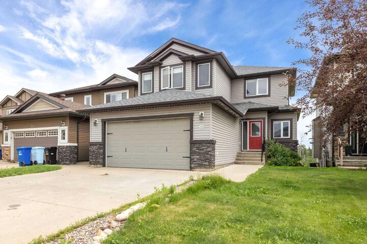 Property Photo:  344 Killdeer Way  AB T9K 0R3 