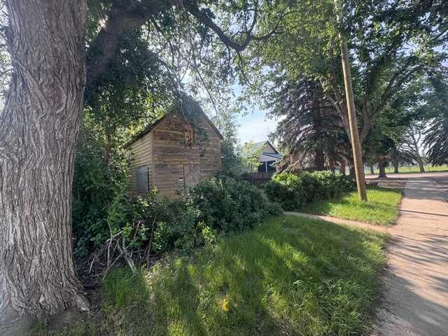 Property Photo: 508 Centre Street AB T1R 0G3