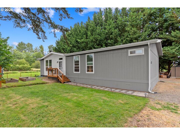 Property Photo:  8008 NE 179th St 12  WA 98604 