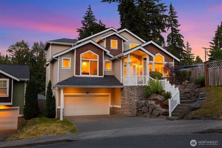 Property Photo:  1756  Monroe Avenue NE  WA 98056 