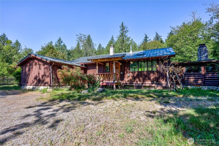 Property Photo: 1790 W Valley Road WA 98325