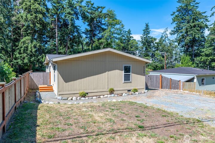 Property Photo: 4355 Northgate Drive WA 98277