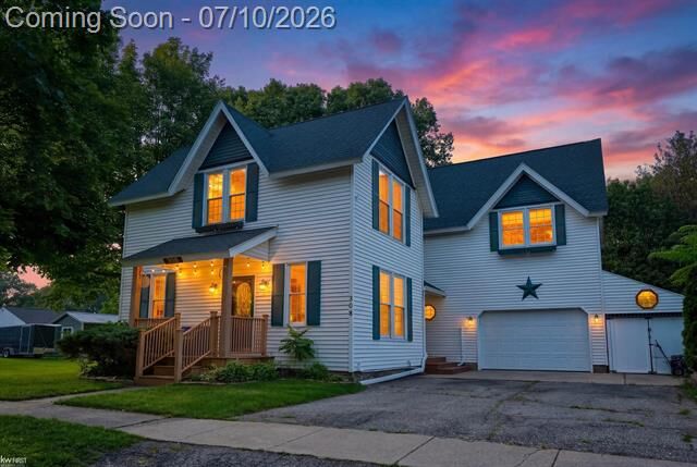 Property Photo:  308 Emily Street  MI 48433 