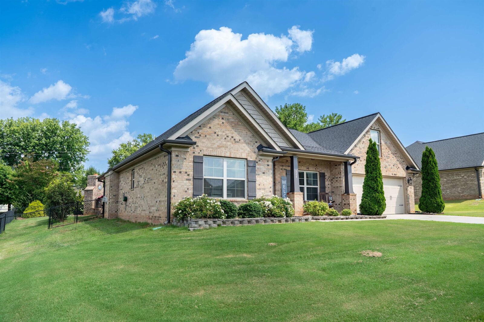 Property Photo:  328 E Story Bush Lane  SC 29349 