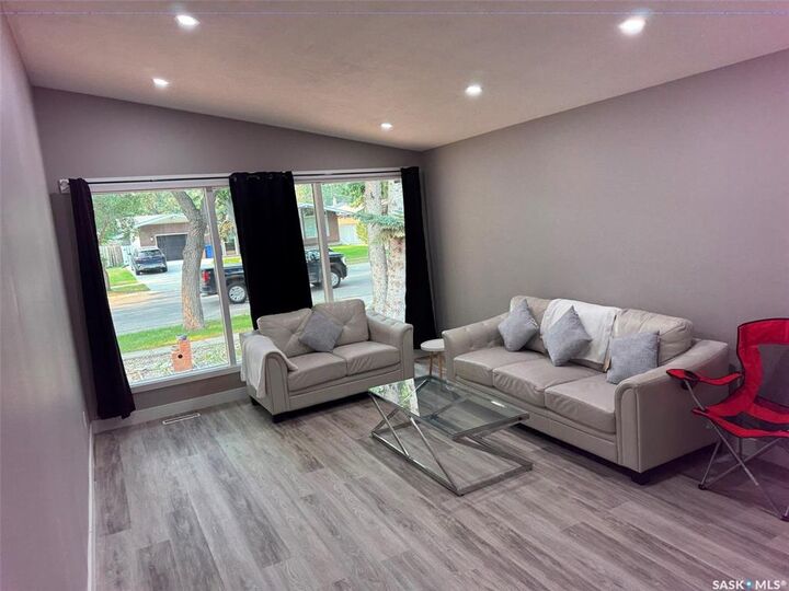 2905 Grant Road — photo 1