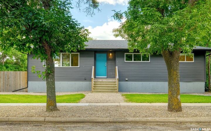 Property Photo: 312 4th Avenue E SK S0L 2V0