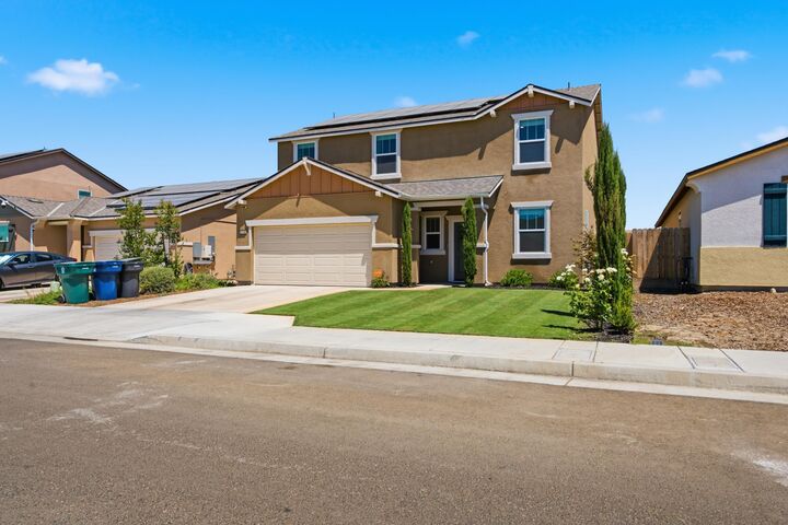 Property Photo:  1738 Justice Avenue  CA 93274 