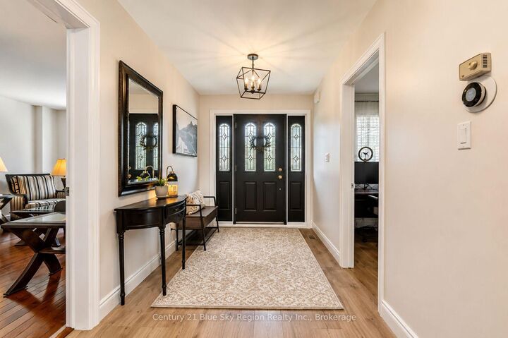 Property Photo: 354 Elmwood Avenue ON P1B 9N4
